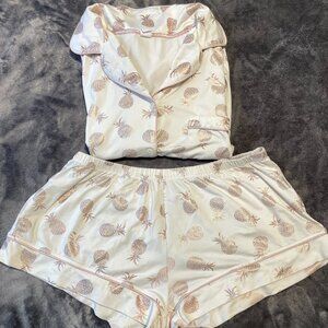 Chelsea Peers New York Pineapple Pj Top and Shorts Set, Small
